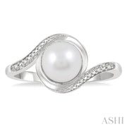 Pearl Ring