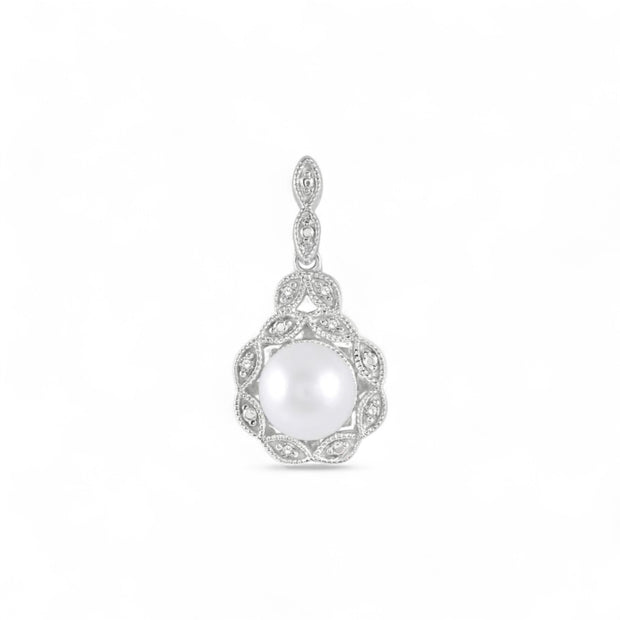 Pearl Earring